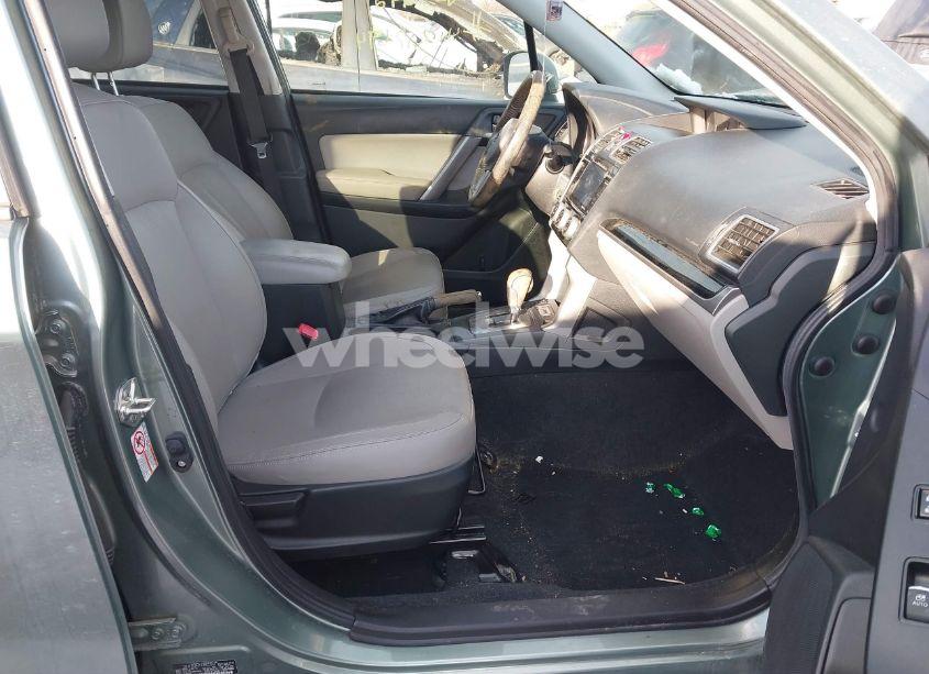 Photo 5 of 2018 Subaru Forester 2.5I LIMITED (VIN JF2SJAJC1JH522242)