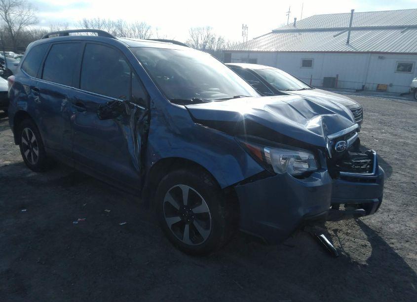 2018 Subaru Forester 2.5I LIMITED (VIN JF2SJAJC1JH541633) main photo