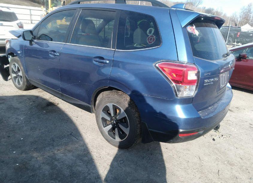 Photo 3 of 2018 Subaru Forester 2.5I LIMITED (VIN JF2SJAJC1JH541633)