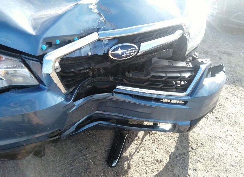 Photo 6 of 2018 Subaru Forester 2.5I LIMITED (VIN JF2SJAJC1JH541633)