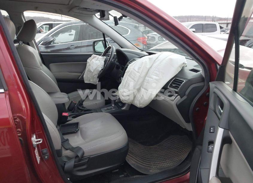 Photo 5 of 2017 Subaru Forester 2.5I LIMITED (VIN JF2SJAJC2HH406493)