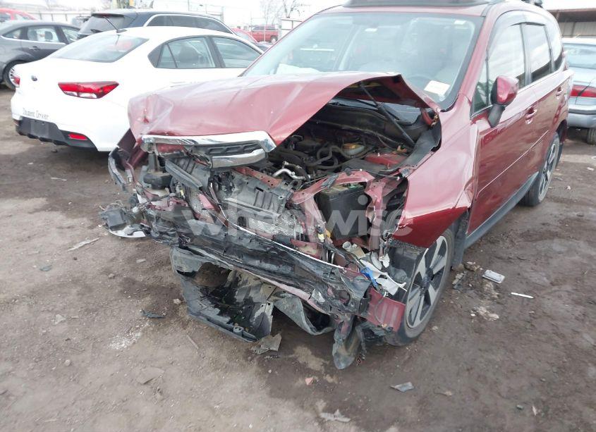 Photo 6 of 2017 Subaru Forester 2.5I LIMITED (VIN JF2SJAJC2HH406493)