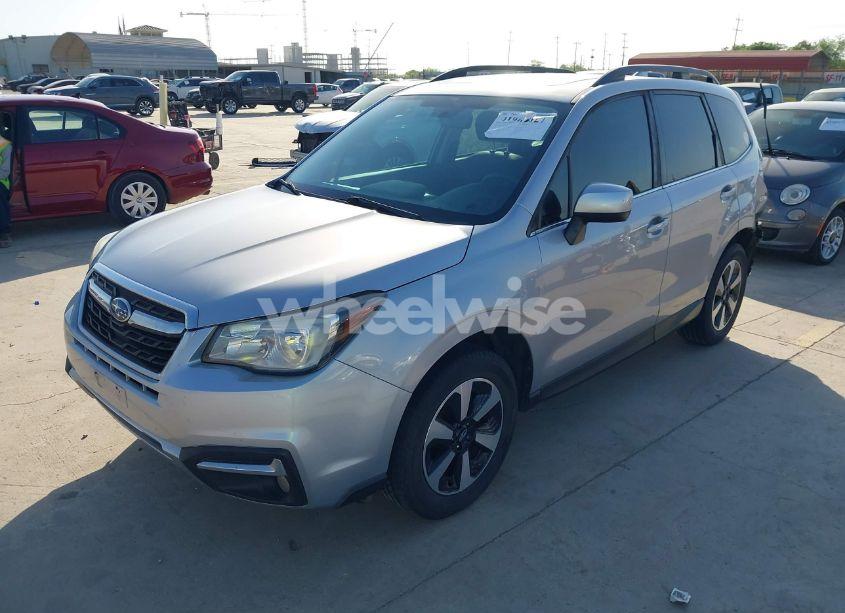 Photo 2 of 2017 Subaru Forester 2.5I LIMITED (VIN JF2SJAJC4HH487741)