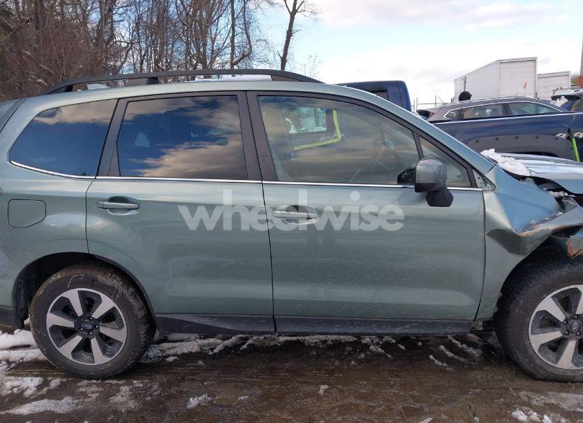 Photo 13 of 2018 Subaru Forester 2.5I LIMITED (VIN JF2SJAJC5JH422631)