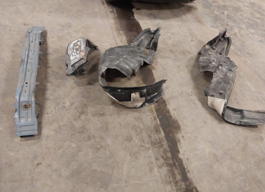 Photo 12 of 2018 Subaru Forester 2.5I LIMITED (VIN JF2SJAJC5JH480108)