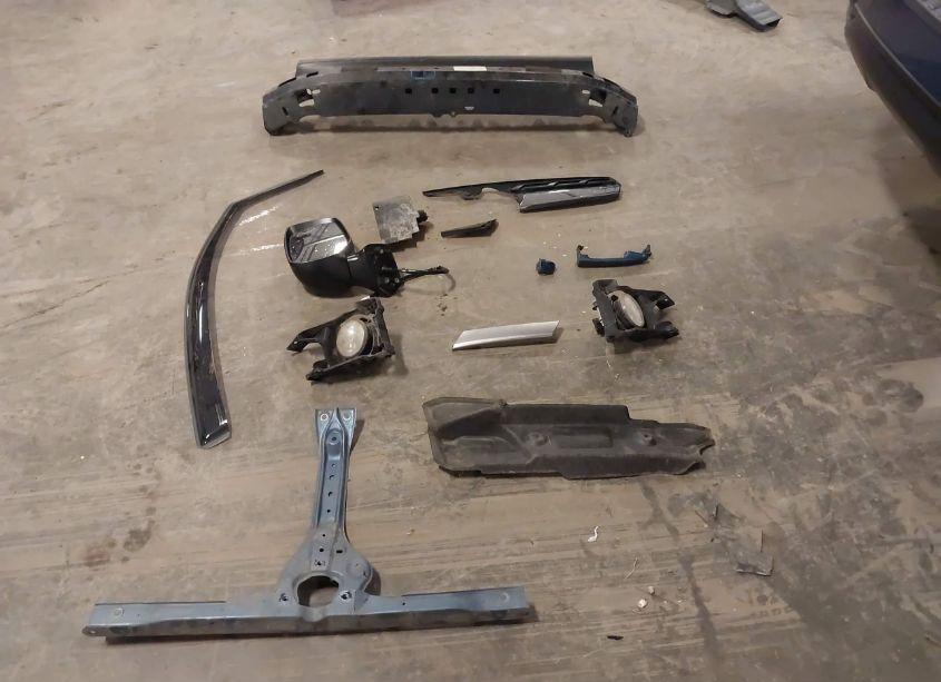 Photo 18 of 2018 Subaru Forester 2.5I LIMITED (VIN JF2SJAJC5JH480108)