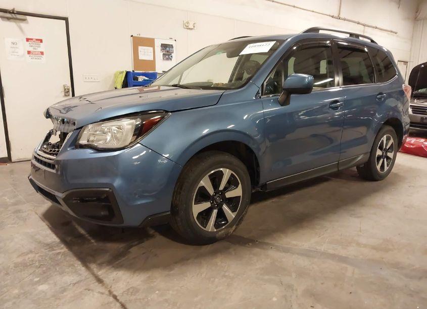 Photo 2 of 2018 Subaru Forester 2.5I LIMITED (VIN JF2SJAJC5JH480108)