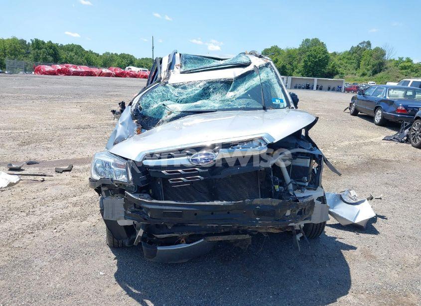 Photo 13 of 2018 Subaru Forester 2.5I LIMITED (VIN JF2SJAJC5JH503323)