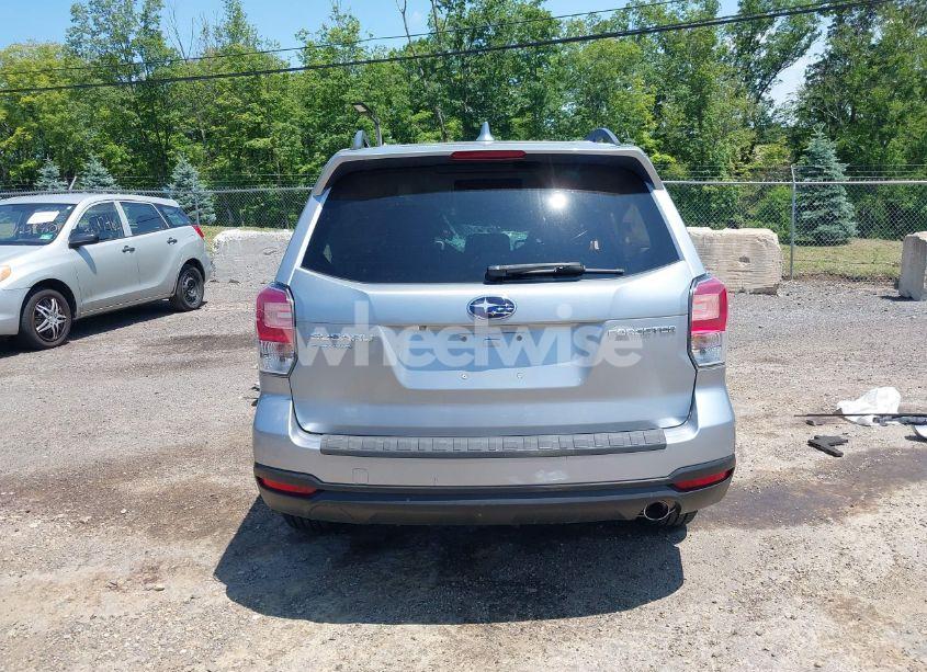 Photo 17 of 2018 Subaru Forester 2.5I LIMITED (VIN JF2SJAJC5JH503323)