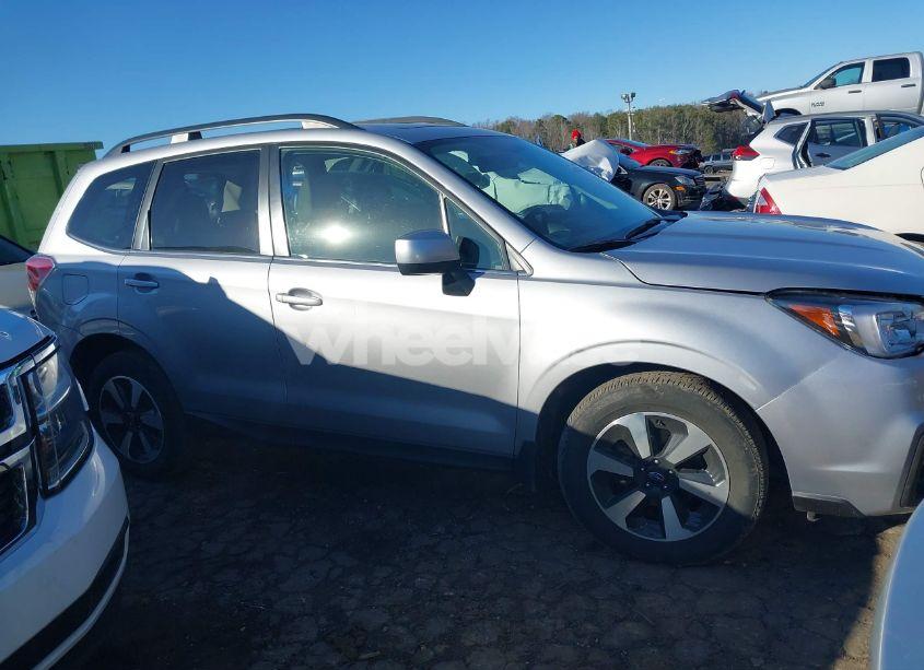 Photo 13 of 2017 Subaru Forester 2.5I LIMITED (VIN JF2SJAJC8HH453916)