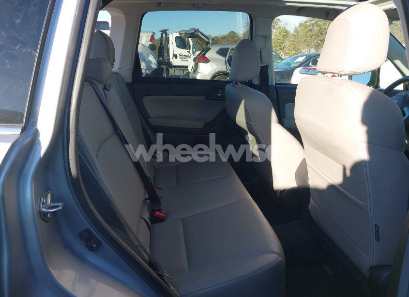 Photo 8 of 2017 Subaru Forester 2.5I LIMITED (VIN JF2SJAJC8HH453916)