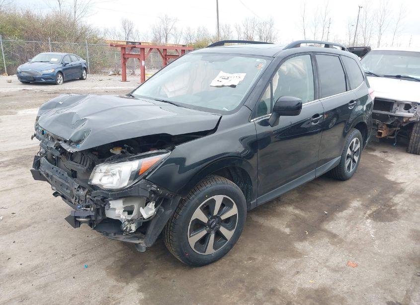 Photo 2 of 2018 Subaru Forester 2.5I LIMITED (VIN JF2SJAJC8JH447944)