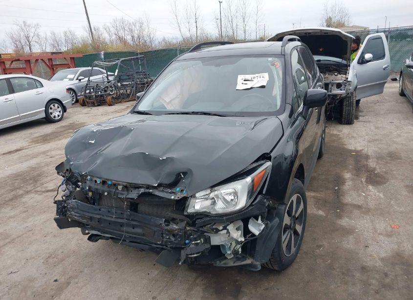 Photo 6 of 2018 Subaru Forester 2.5I LIMITED (VIN JF2SJAJC8JH447944)