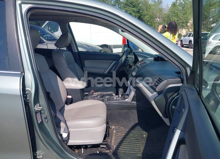 Photo 5 of 2014 Subaru Forester 2.5I LIMITED (VIN JF2SJAJC9EH477993)