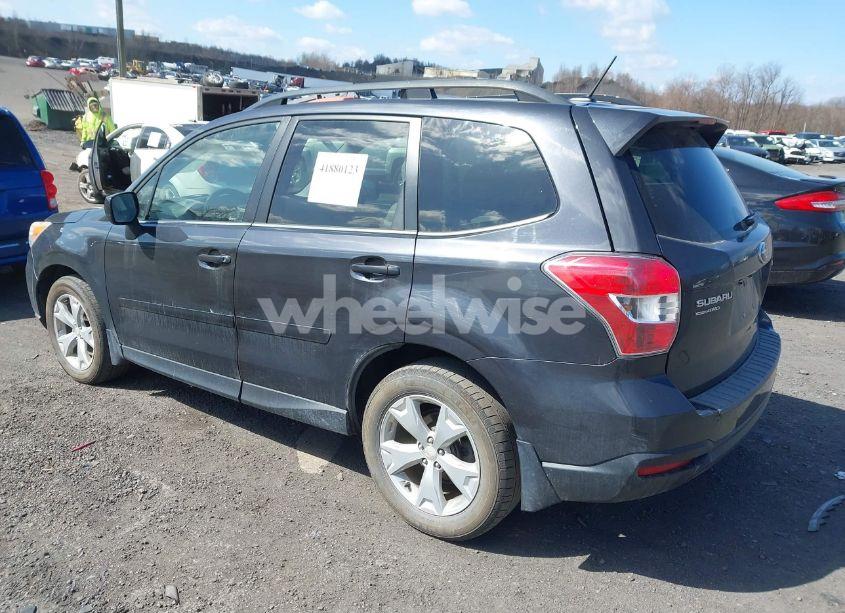 Photo 3 of 2014 Subaru Forester 2.5I LIMITED (VIN JF2SJAJC9EH526433)