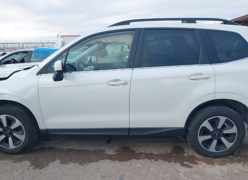 Photo 14 of 2017 Subaru Forester 2.5I LIMITED (VIN JF2SJAJCXHH805779)