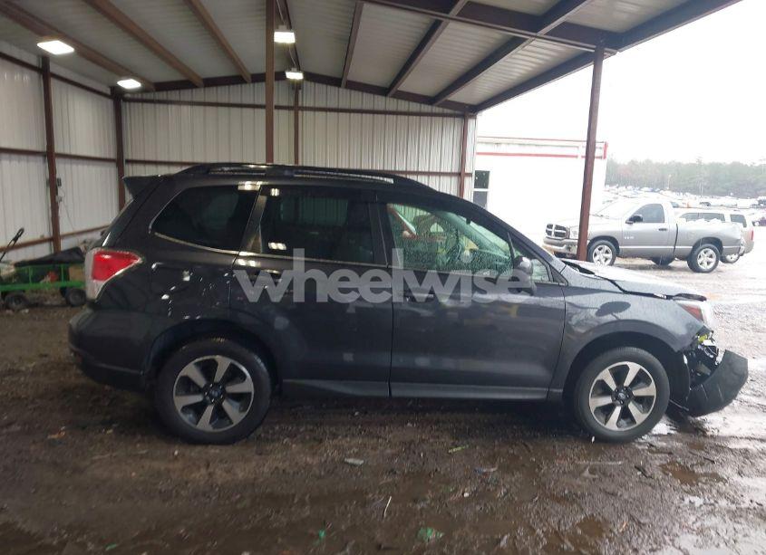 Photo 13 of 2018 Subaru Forester 2.5I LIMITED (VIN JF2SJAJCXJH499902)