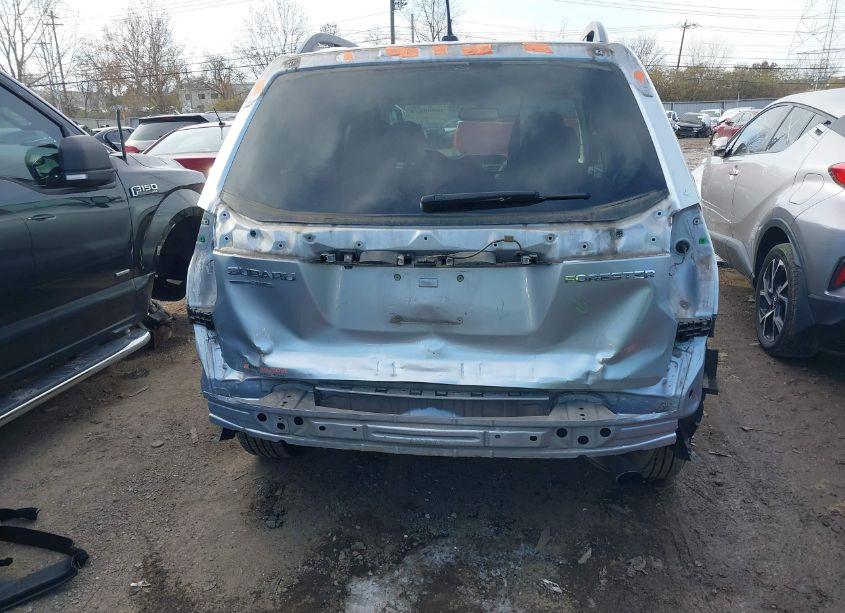 Photo 17 of 2015 Subaru Forester 2.5I LIMITED (VIN JF2SJAKC0FH477431)