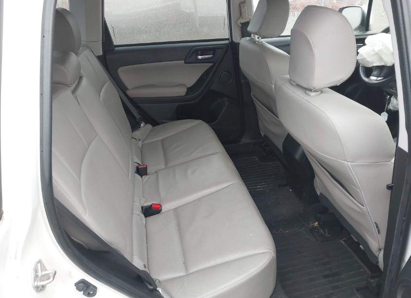 Photo 8 of 2015 Subaru Forester 2.5I LIMITED (VIN JF2SJAKC0FH480913)