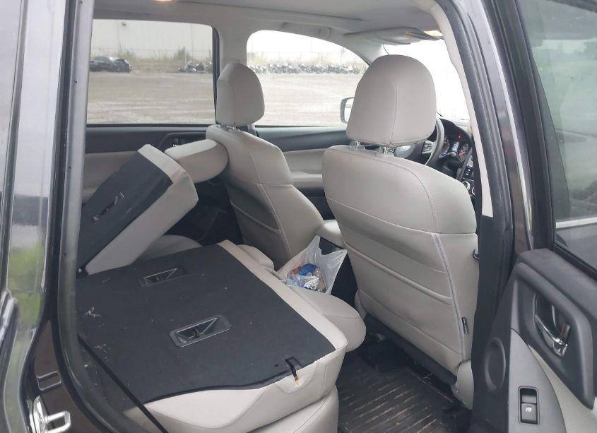 Photo 8 of 2016 Subaru Forester 2.5I LIMITED (VIN JF2SJAKC1GH510311)