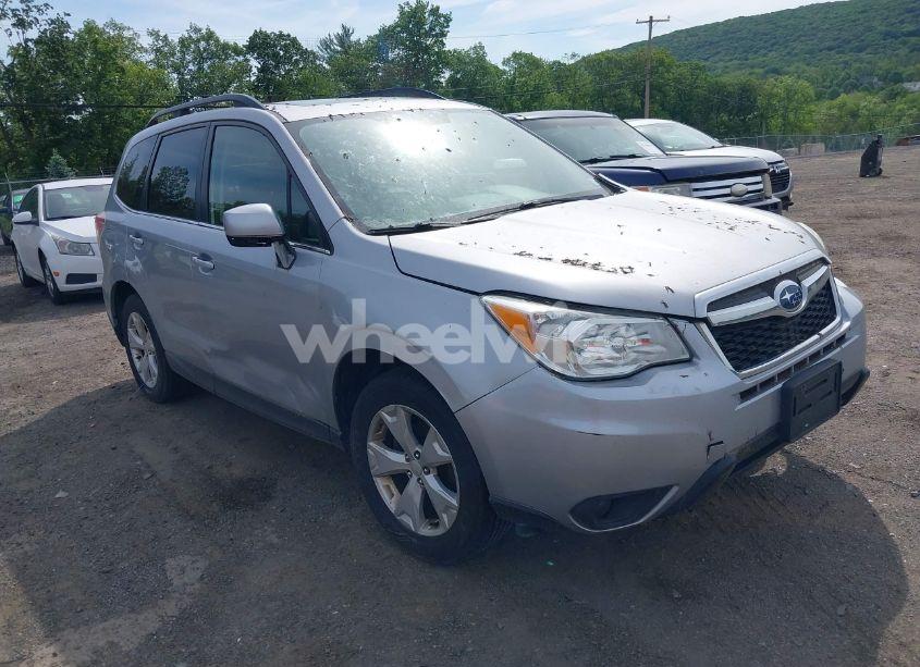 2016 Subaru Forester 2.5I LIMITED (VIN JF2SJAKC1GH535080) main photo