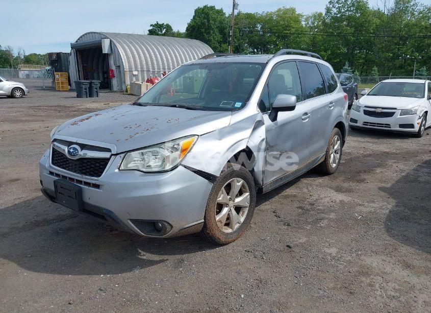 Photo 2 of 2016 Subaru Forester 2.5I LIMITED (VIN JF2SJAKC1GH535080)