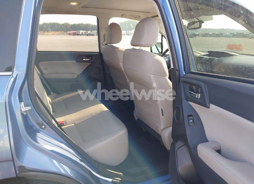 Photo 8 of 2015 Subaru Forester 2.5I LIMITED (VIN JF2SJAKC3FH437991)