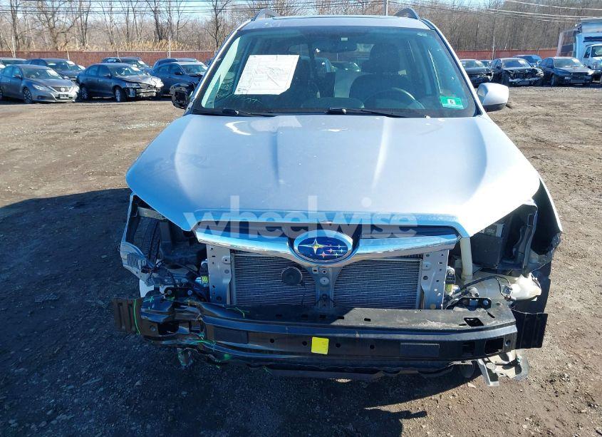 Photo 18 of 2016 Subaru Forester 2.5I LIMITED (VIN JF2SJAKC6GH542297)