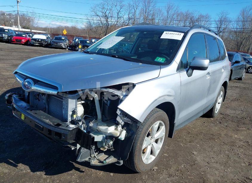 Photo 2 of 2016 Subaru Forester 2.5I LIMITED (VIN JF2SJAKC6GH542297)