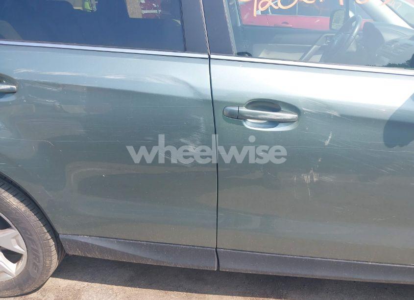 Photo 18 of 2015 Subaru Forester 2.5I LIMITED (VIN JF2SJAKC9FH590018)