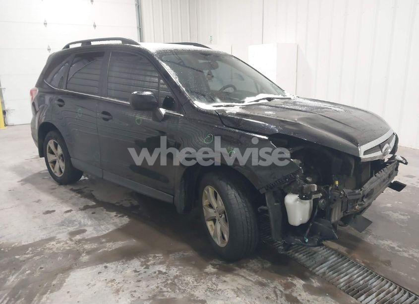 2016 Subaru Forester 2.5I LIMITED (VIN JF2SJAKCXGH471671) main photo