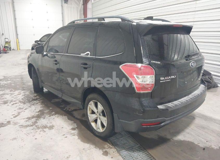 Photo 3 of 2016 Subaru Forester 2.5I LIMITED (VIN JF2SJAKCXGH471671)