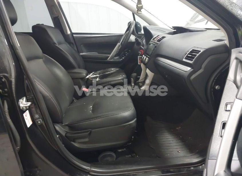 Photo 5 of 2016 Subaru Forester 2.5I LIMITED (VIN JF2SJAKCXGH471671)