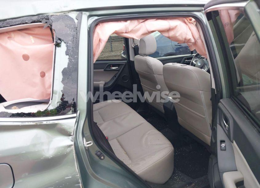 Photo 8 of 2017 Subaru Forester 2.5I LIMITED (VIN JF2SJALC3HH417998)