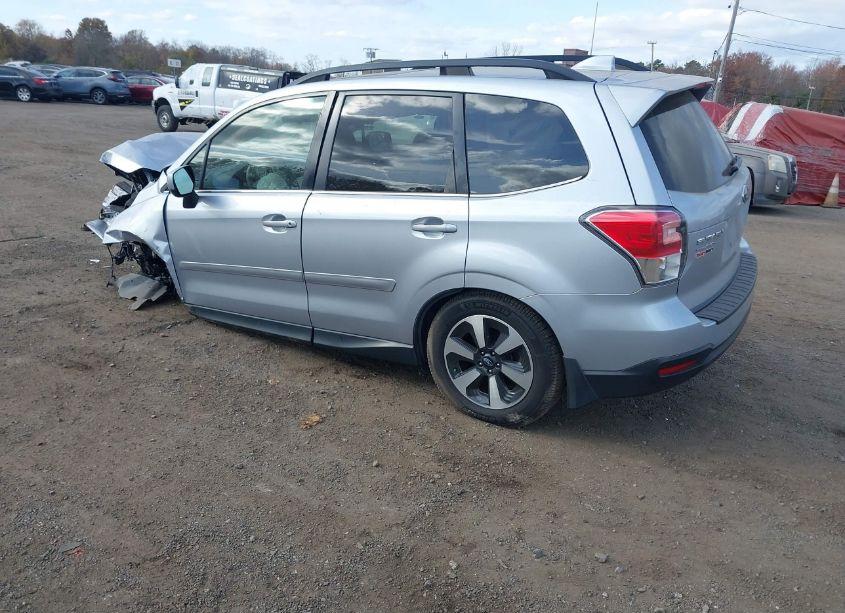 Photo 3 of 2017 Subaru Forester 2.5I LIMITED (VIN JF2SJALC9HH554539)