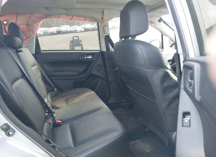 Photo 8 of 2017 Subaru Forester 2.5I LIMITED (VIN JF2SJALC9HH554539)