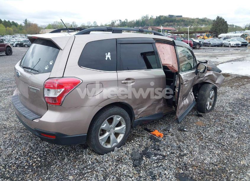 Photo 4 of 2014 Subaru Forester (VIN JF2SJAPC0EH416975)