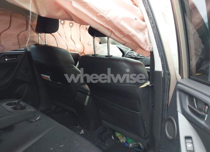 Photo 8 of 2014 Subaru Forester (VIN JF2SJAPC0EH416975)