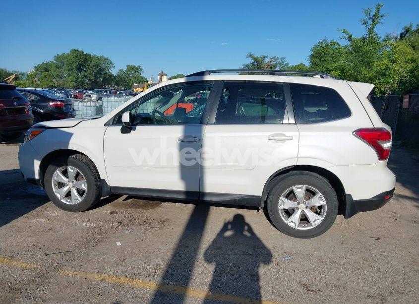Photo 15 of 2016 Subaru Forester 2.5I LIMITED (VIN JF2SJARC0GH425482)