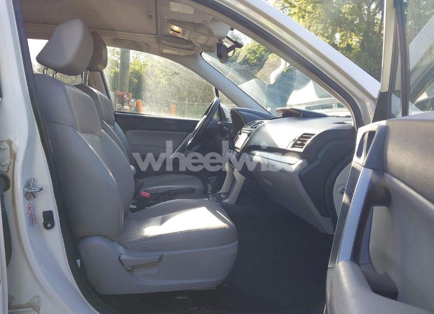 Photo 5 of 2016 Subaru Forester 2.5I LIMITED (VIN JF2SJARC0GH425482)