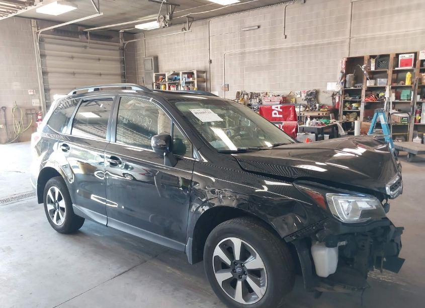 2017 Subaru Forester 2.5I LIMITED (VIN JF2SJARC0HH497994) main photo