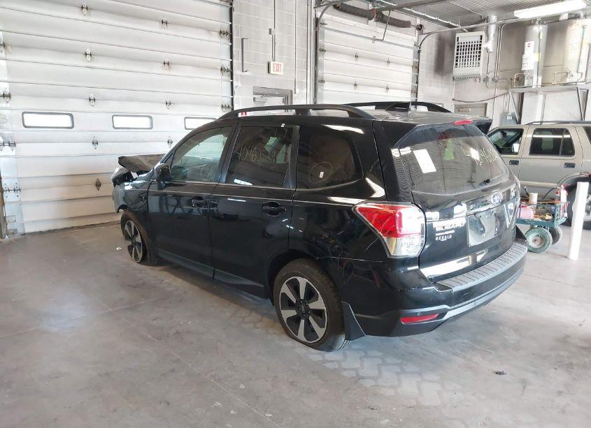 Photo 3 of 2017 Subaru Forester 2.5I LIMITED (VIN JF2SJARC0HH497994)