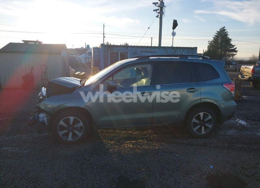 Photo 15 of 2018 Subaru Forester 2.5I LIMITED (VIN JF2SJARC0JH541417)