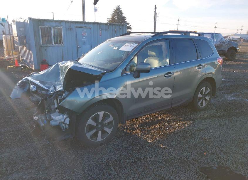 Photo 2 of 2018 Subaru Forester 2.5I LIMITED (VIN JF2SJARC0JH541417)