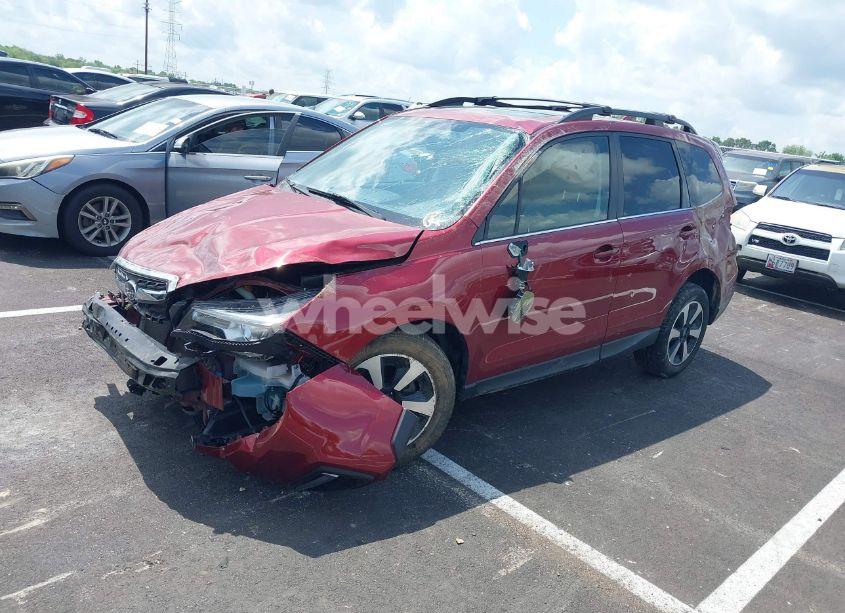 Photo 2 of 2018 Subaru Forester 2.5I LIMITED (VIN JF2SJARC1JH607666)