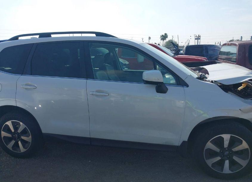 Photo 13 of 2017 Subaru Forester 2.5I LIMITED (VIN JF2SJARC2HH486902)