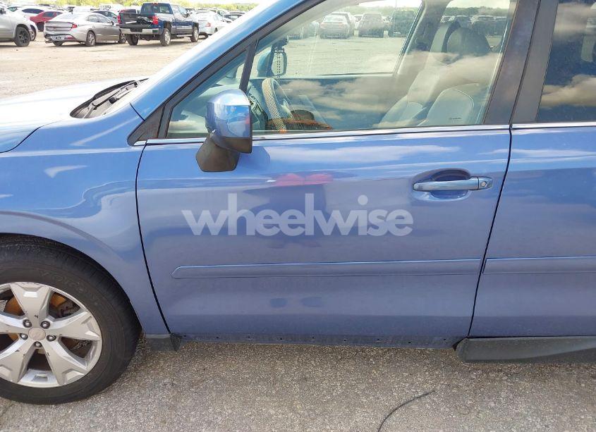 Photo 6 of 2015 Subaru Forester 2.5I LIMITED (VIN JF2SJARC3FH427449)