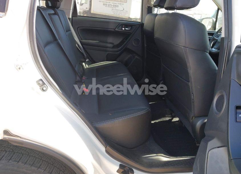 Photo 8 of 2016 Subaru Forester 2.5I LIMITED (VIN JF2SJARC3GH567356)