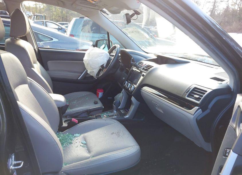 Photo 5 of 2017 Subaru Forester LIMITED (VIN JF2SJARC3HH510527)