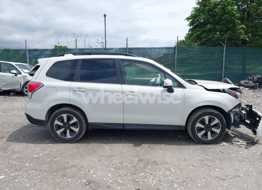 Photo 13 of 2017 Subaru Forester 2.5I LIMITED (VIN JF2SJARC3HH523276)